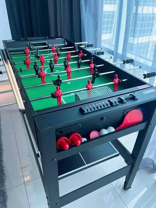 Xbox, Karaoke, Foosball, Pooltable, Icehockey, Ping Pong, Board Games 乔治敦 0*,  马来西亚